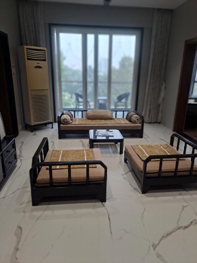 Apartment At Par With 5 Star Hotel.. Pune