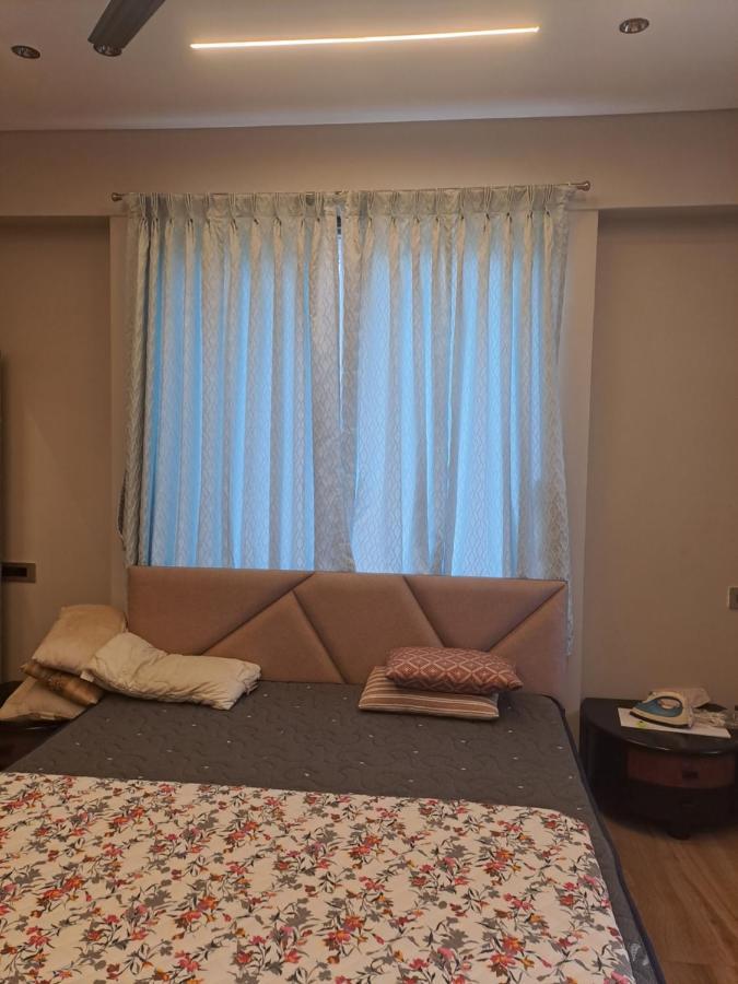 Apartment At Par With 5 Star Hotel.. Pune